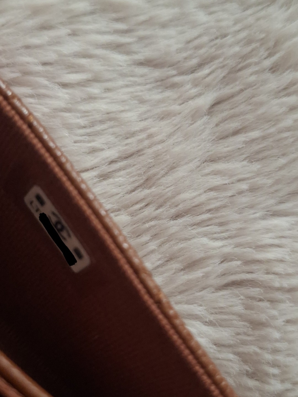 CHANEL Caviar Quilted Classic Flap Card Holder - Picture 7 of 8